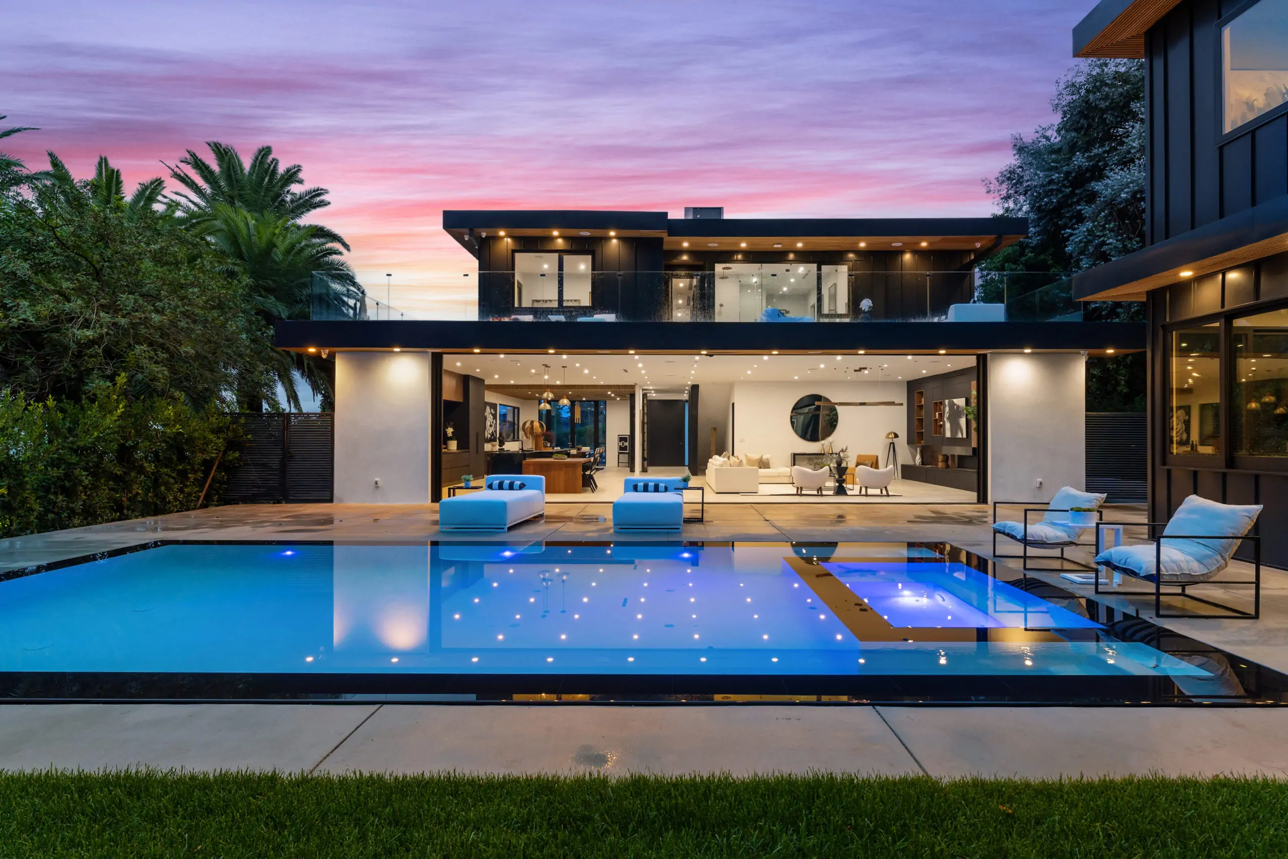 9031 Alto Cedro Dr, Beverly Hills, CA 90210