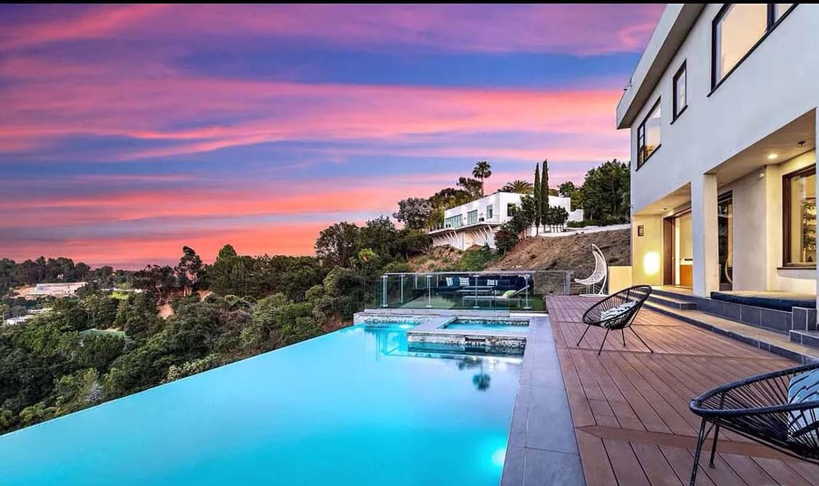 1018 Stradella Rd, Los Angeles, CA 90077
